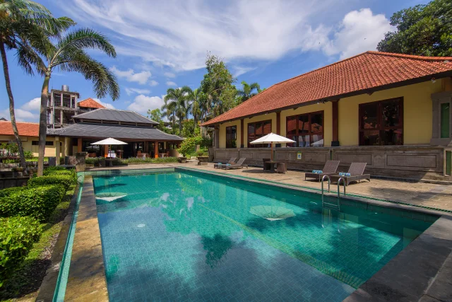 Swimming Pool 05