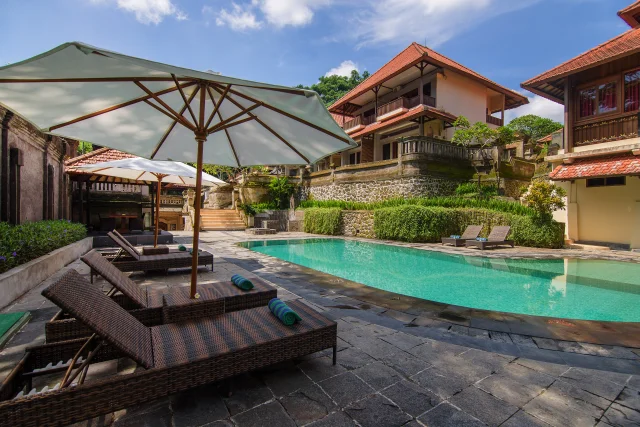Swimming Pool 22